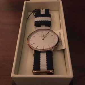 Brand New Daniel Wellington Glasgow Watch NWT!